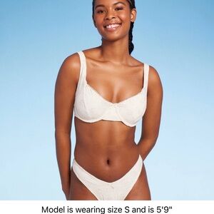 Women’s pointelle underwire bikini